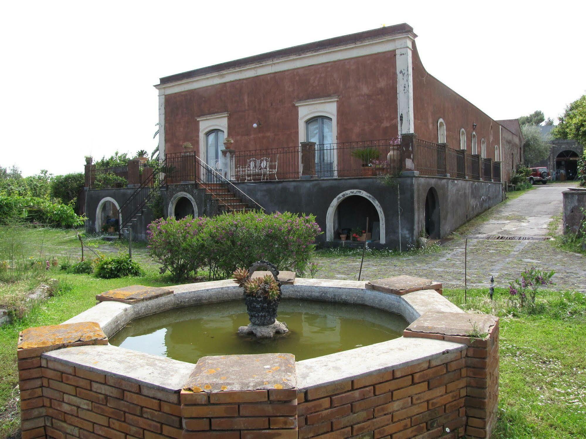 Valle Allegra Gravina di Catania